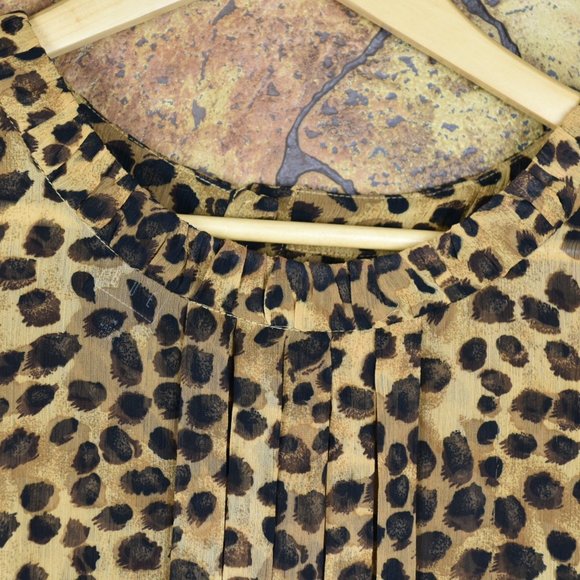 Due Per Due Leopard Print Sleeveless Top - Picture 2 of 2